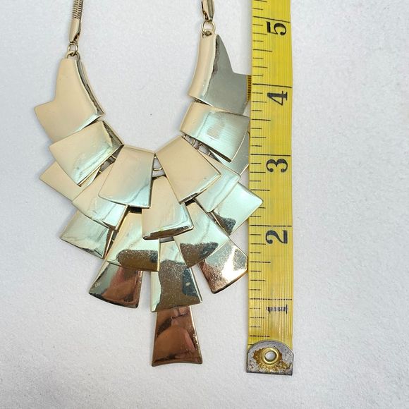 Bib Necklace Gold Tone Brutalist Tiered Plates - Picture 7 of 8